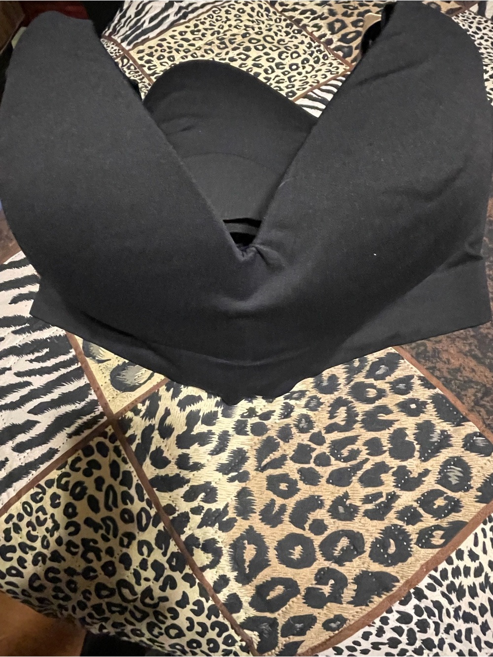 Truekind support , comfort, wireless shaping bras (2).